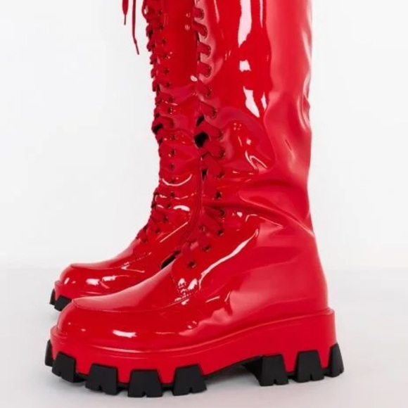 Boots - Picture 9 of 10